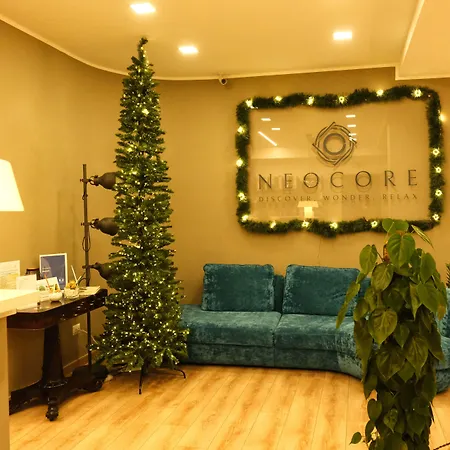 Neocore לינה וארוחת בוקר 4*