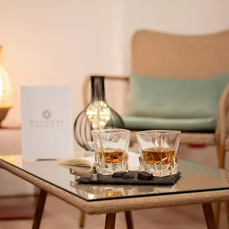 Neocore Nocleg ze śniadaniem 4*