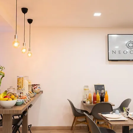 Neocore Bed & Breakfast